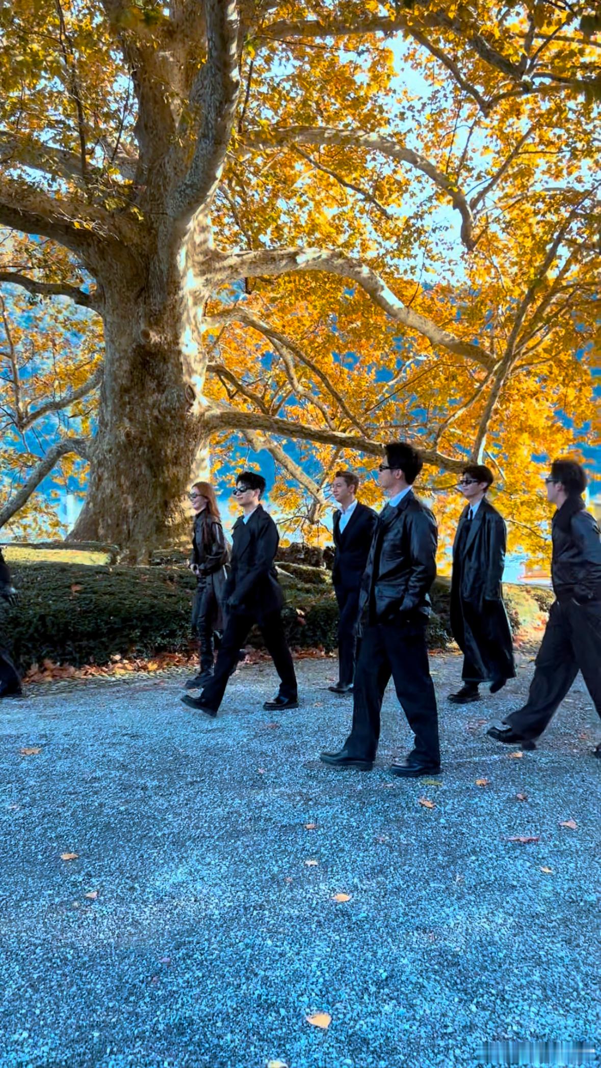 出发团这把真是完颜局 这次米兰录制的路透让我觉得，出发家族彻底变了！每一帧都能当