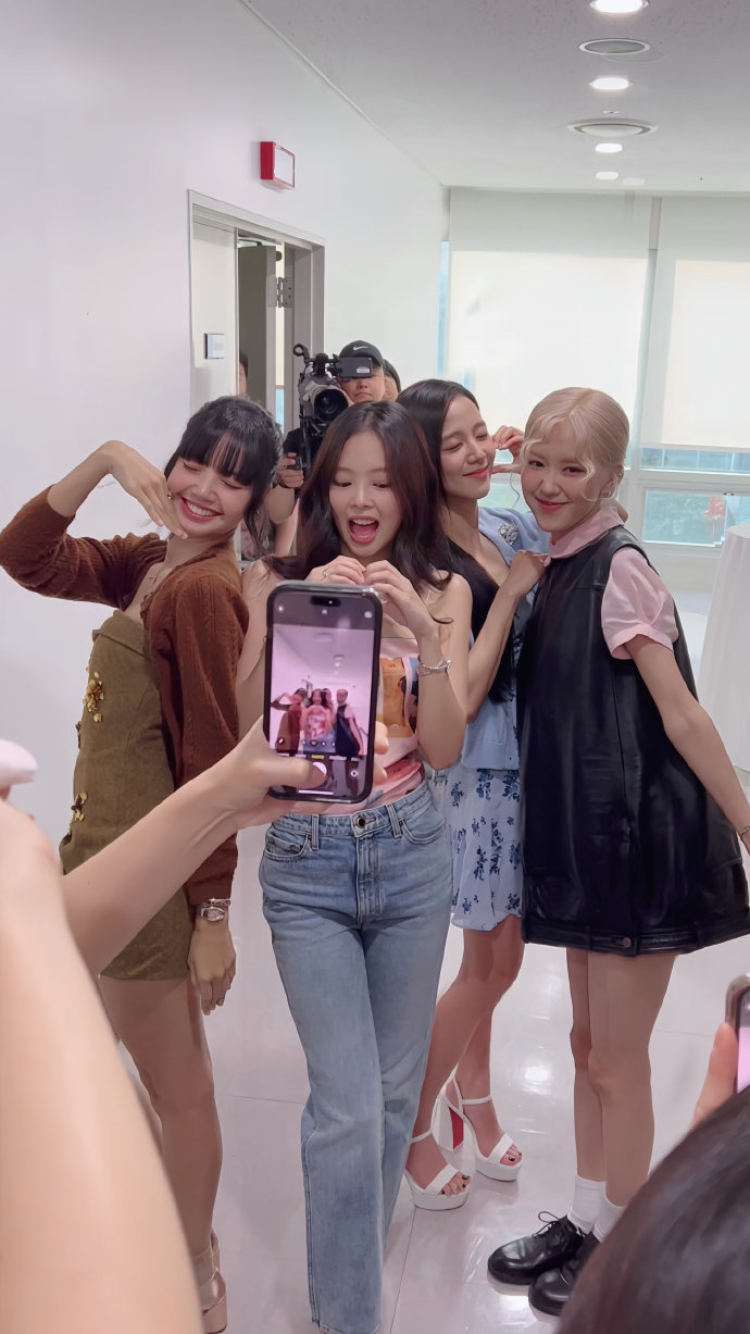 BLACKPINK 🫶🏻 ​​​​​​