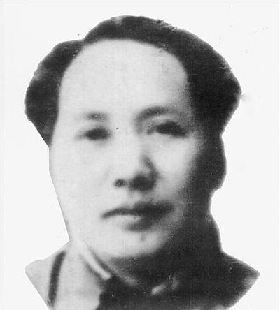 1935年9月9日，被毛主席称为一生中最黑暗的时刻，这一天红军发生了分裂，但毛主