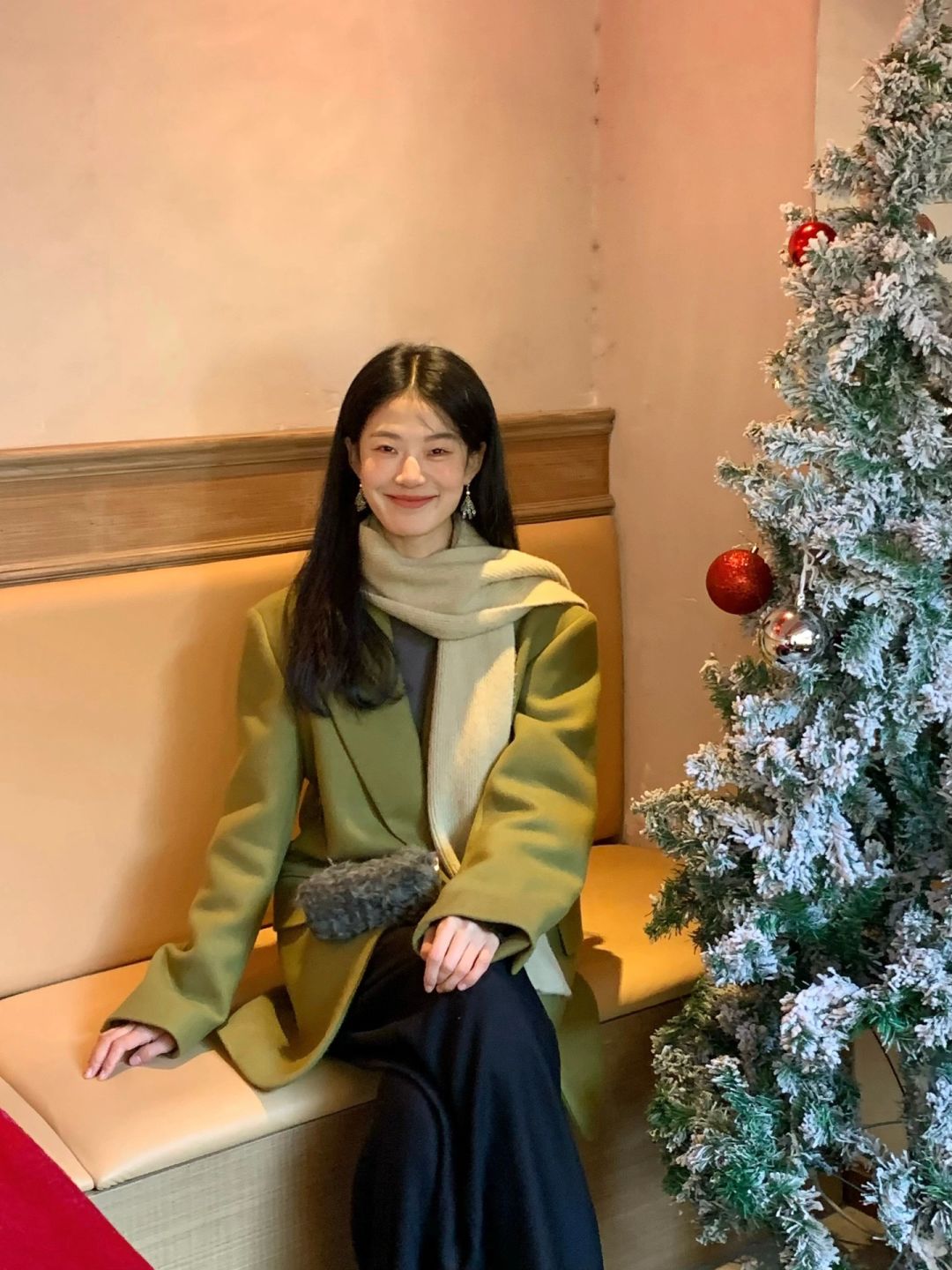 和圣诞树撞色啦🎄