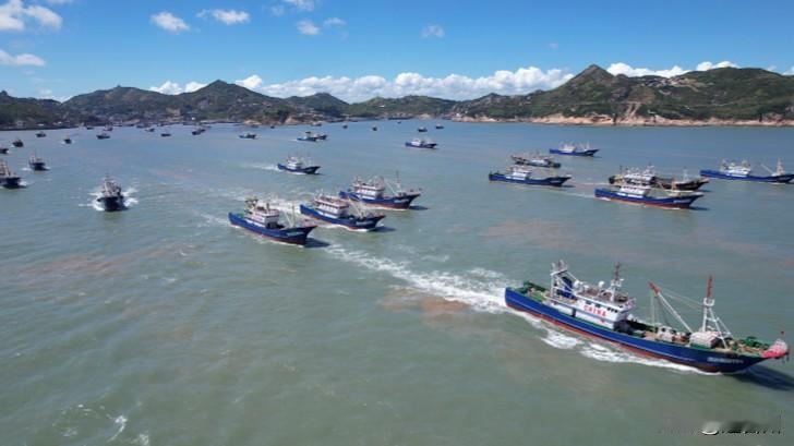 等了半年的海鲜党，准备好迎接暴击了吗？🌊

9月16日，东海全面开渔！台州38
