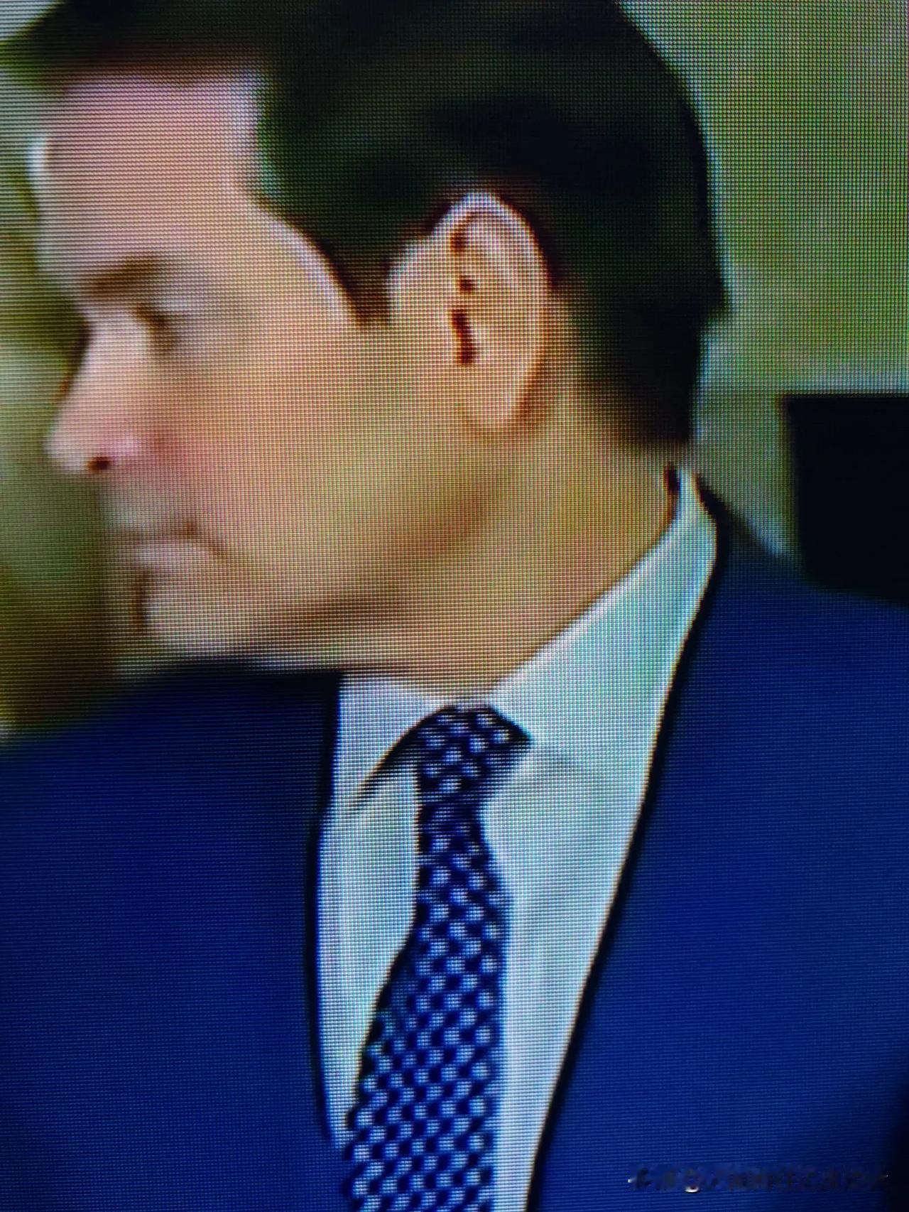 鲁比奥已经没有了过去那样的狂妄，现在要务实多了。 这是为什么？         