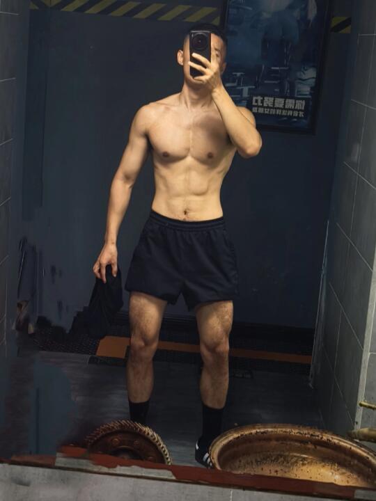 健身就是自我修行，坚持