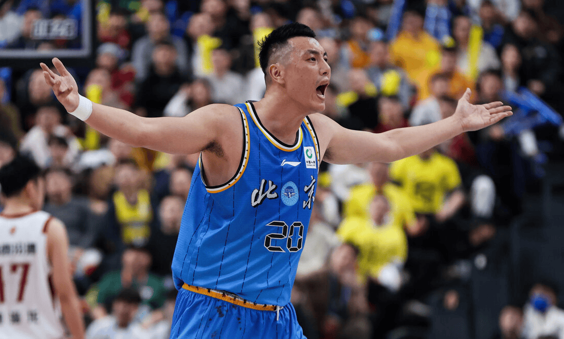 翟晓川：不想输球&但现实是这样的，大家要团结一起度过困难