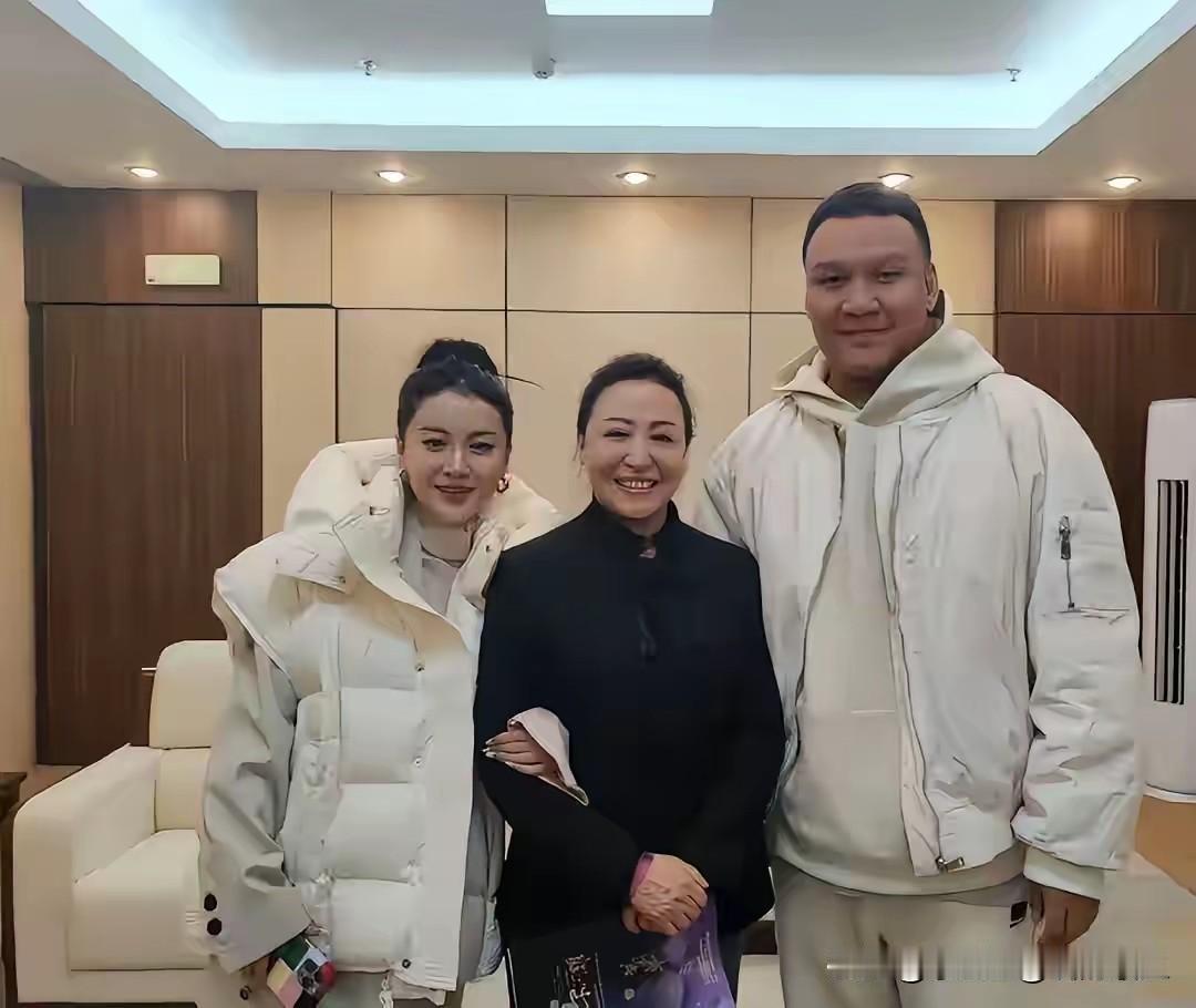 沈阳音乐学院一对教授夫妻，昨天突发意外走了。丈夫林大公66岁，妻子白丽萍63岁，