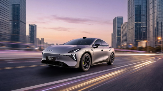 4月13日，京东汽车与深蓝汽车正式签署战略合作协议，国民好车2.0重磅官宣，锁定