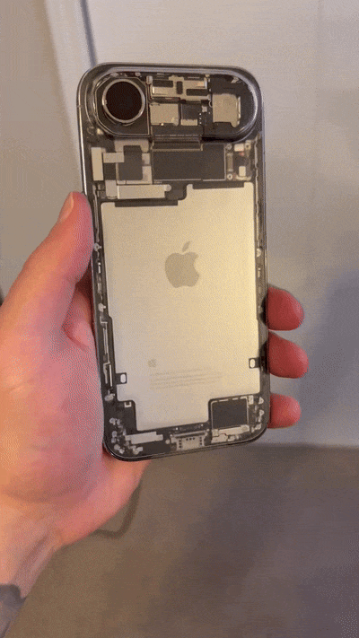 iPhone Air 透明探索版 ​​​