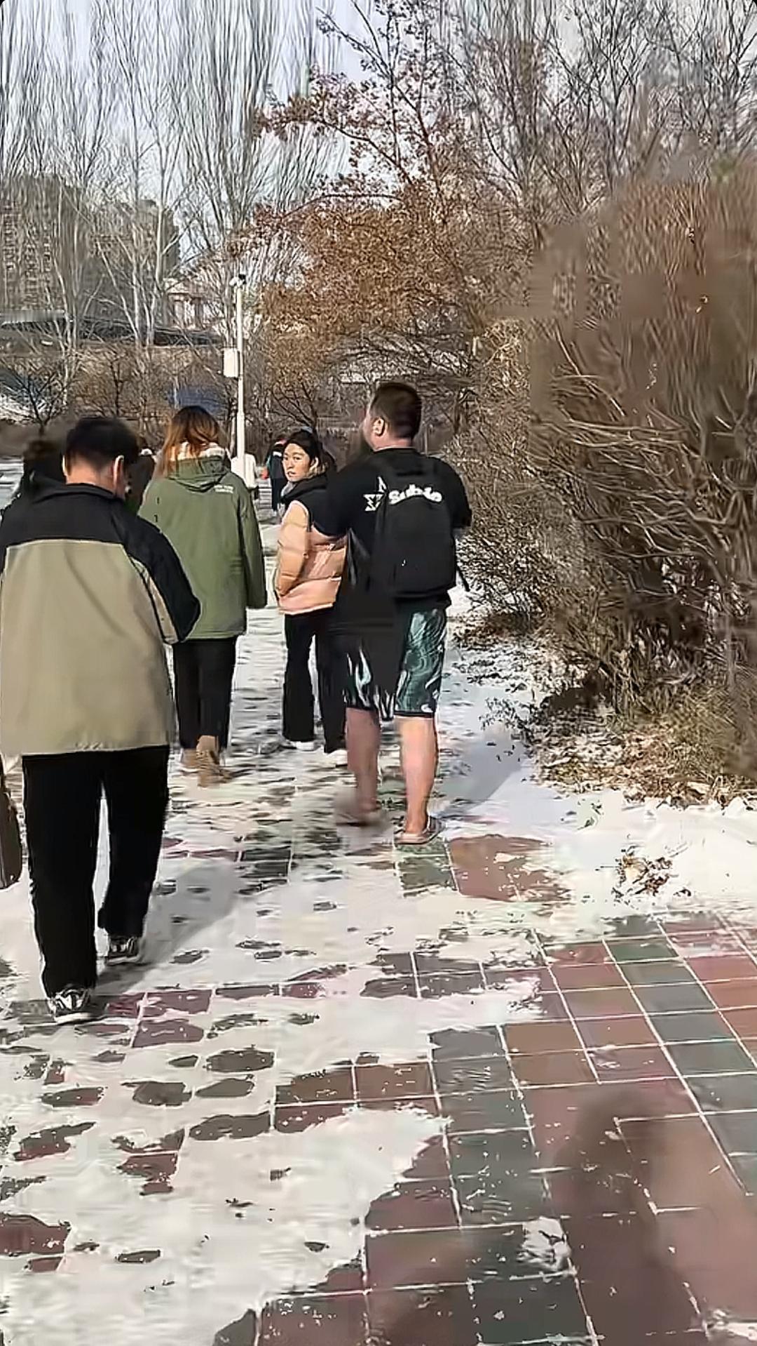 感冒药比衣服便宜 忍忍就过了看到最后