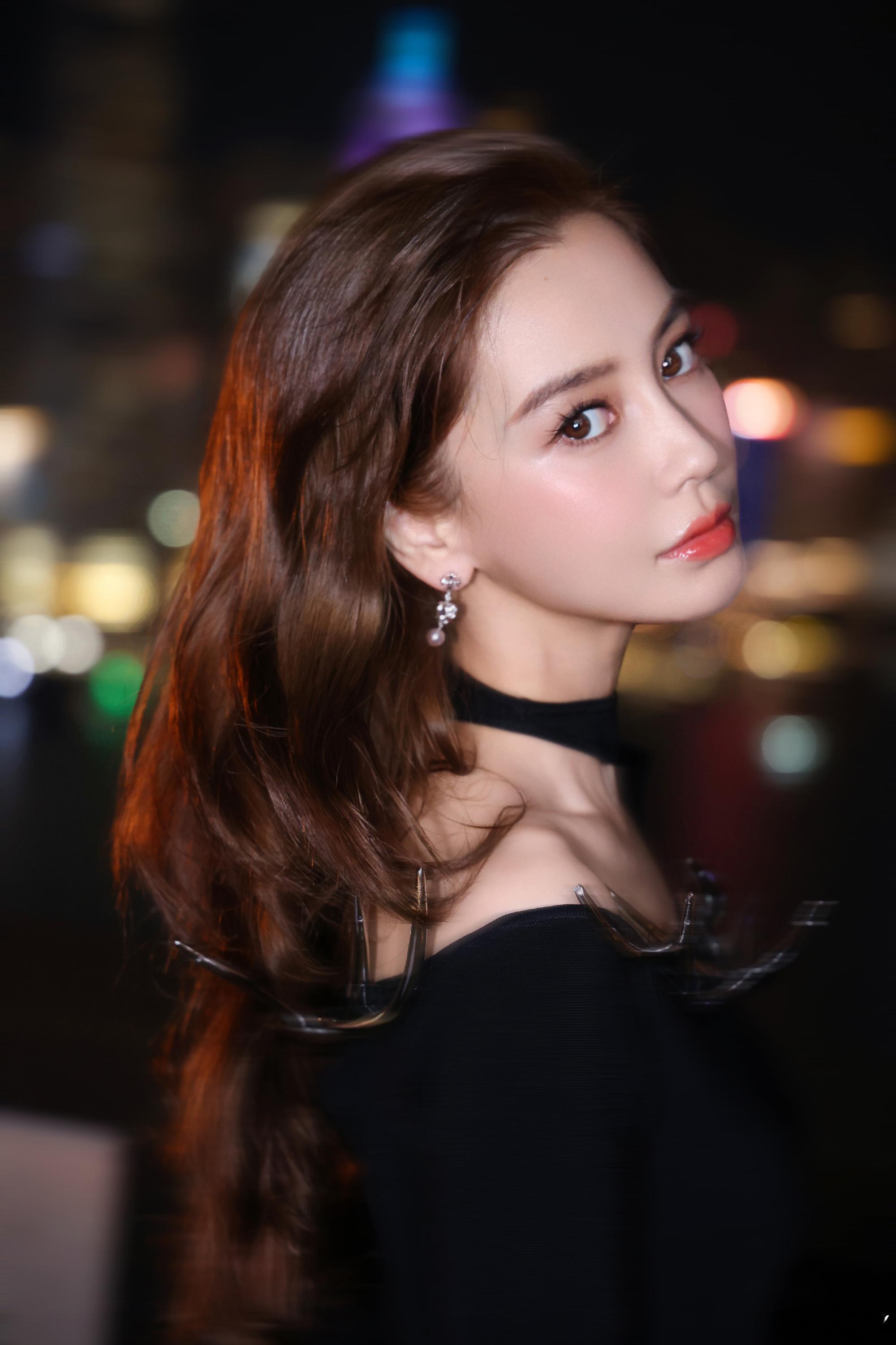 angelababy  ab 杨颖  黑暗无光的深渊世界 我遇见了万丈光芒的你.