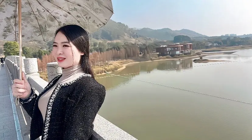 同频的人很少，能留在彼此身边的人，是一种福气.