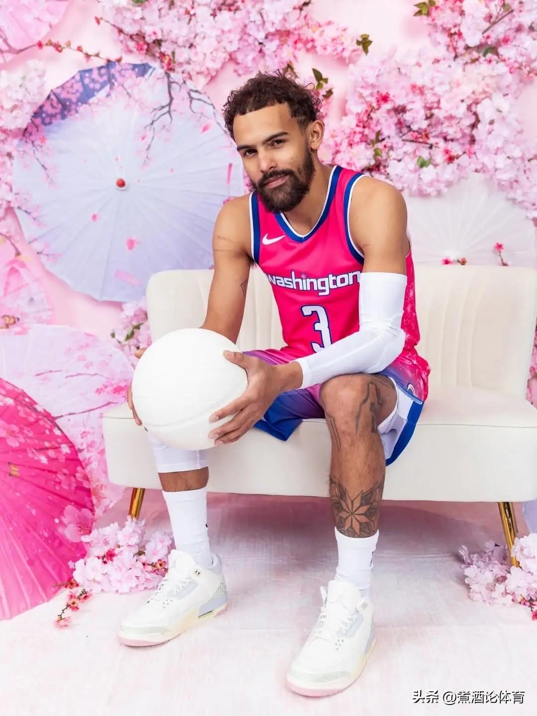 特雷·杨：极致双刃剑，天才的局限

特雷·杨是现役最具争议的持球大核，进攻端堪称