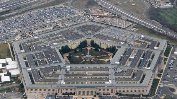 美国穷兵黩武只会加速美国霸权崩塌

豪掷近1700亿美元扩军！五角大楼调整采购策