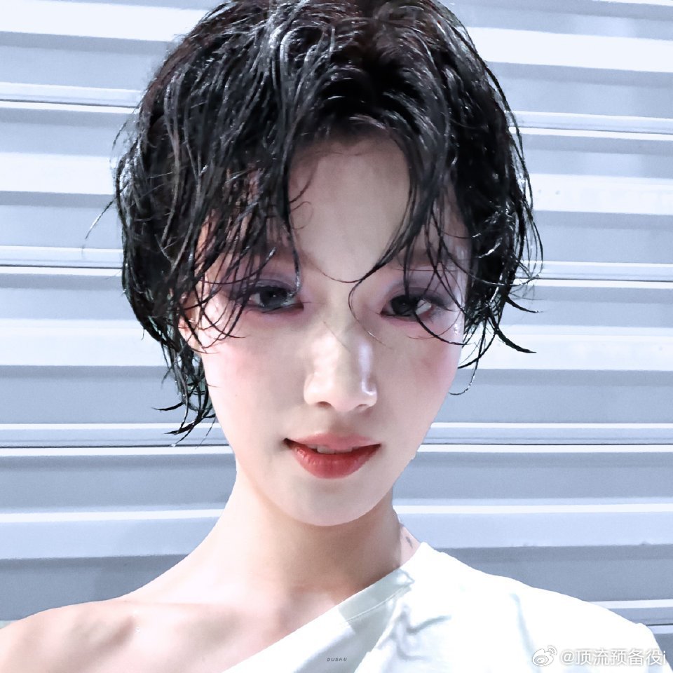 卢昱晓迪丽热巴好有姐感谁懂完全撩妹天菜 