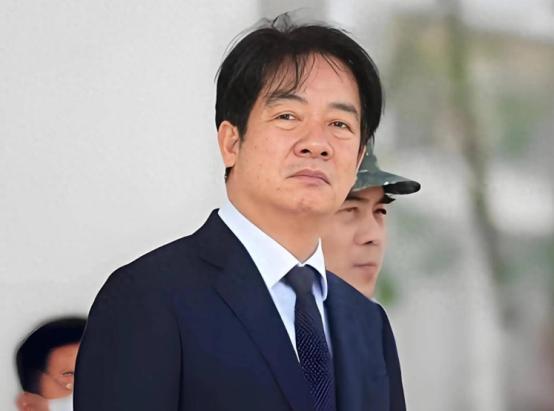 两岸终于等来好消息！国共将再次历史性握手！统一拐点正在逼近
 
“台独” 分子的