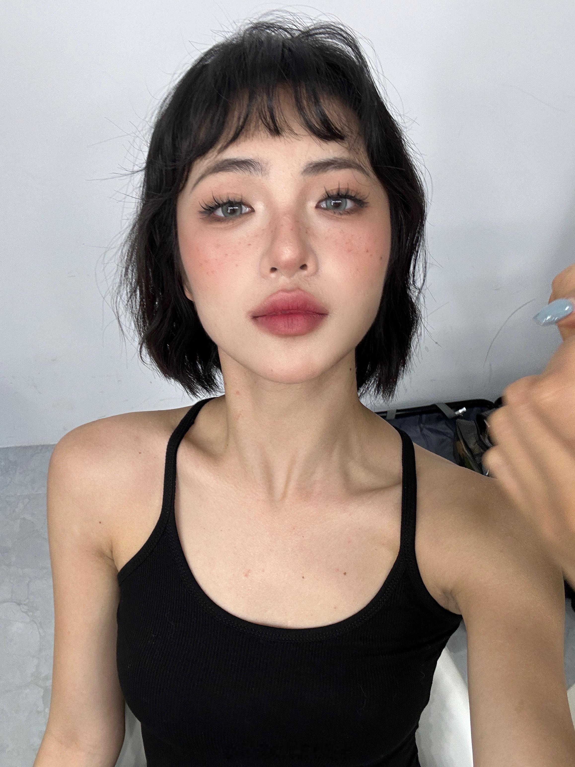 今天化了美美的妆平面模特#平面模特# ​​​