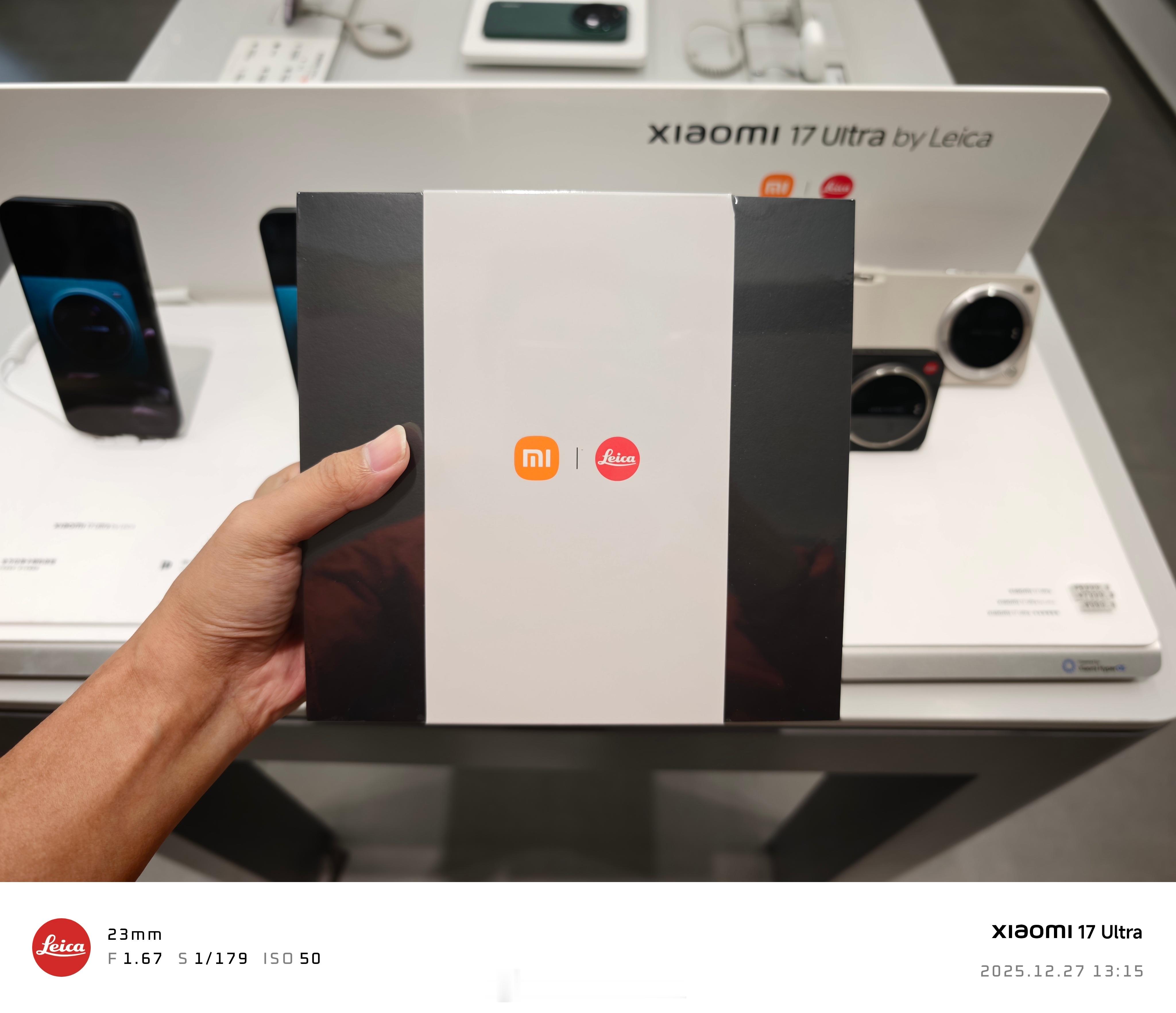 兄弟们，徕卡版，直接拿下！小米17 Ultra by Leica