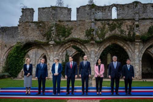 G7开了一堆“不许”给中国，日本却拿到了免罪金牌
 
G7外长会刚刚在法国落幕。