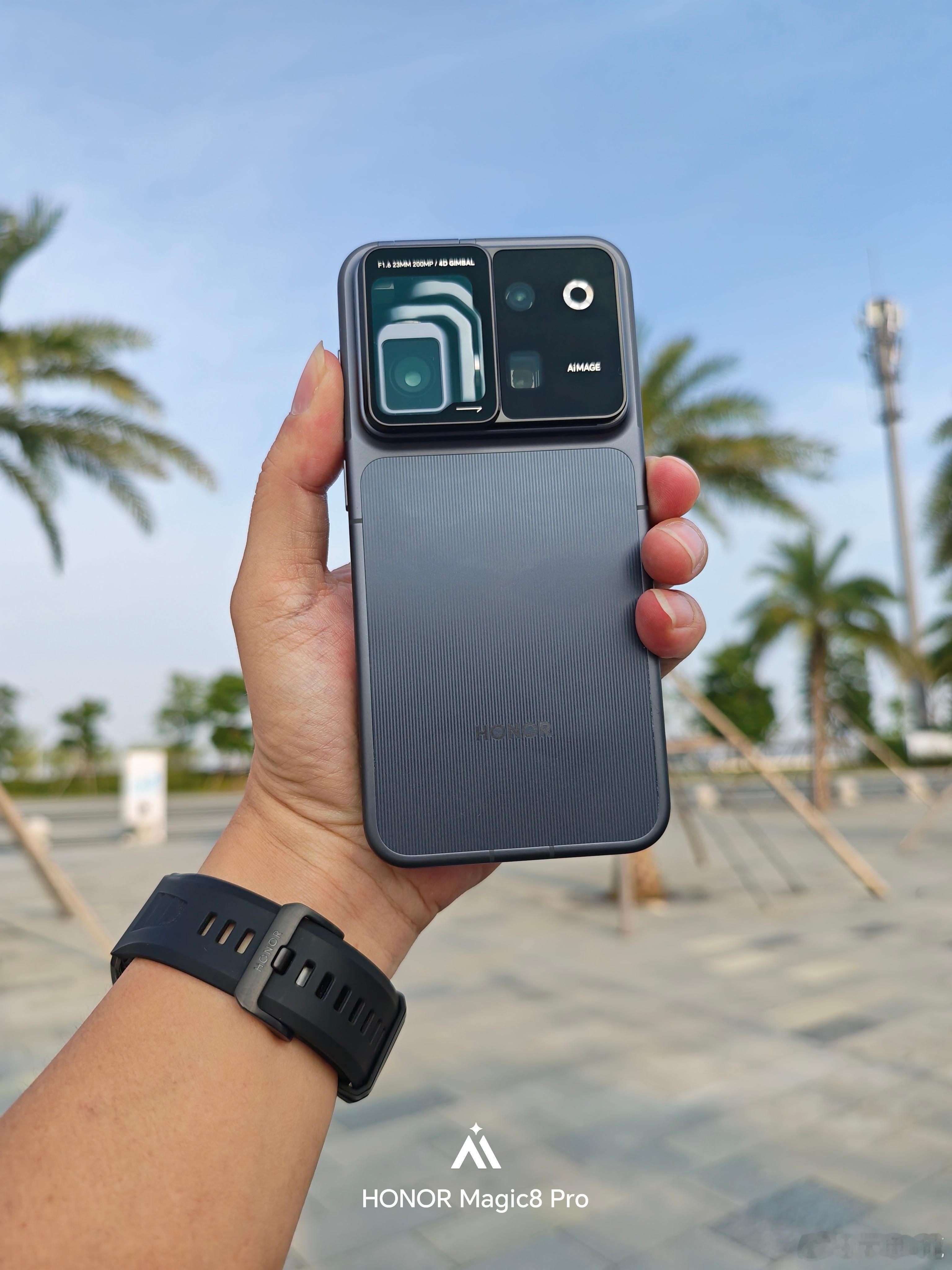 荣耀 荣耀RobotPhone来了嗨！新朋友！荣耀robot phone新形态，