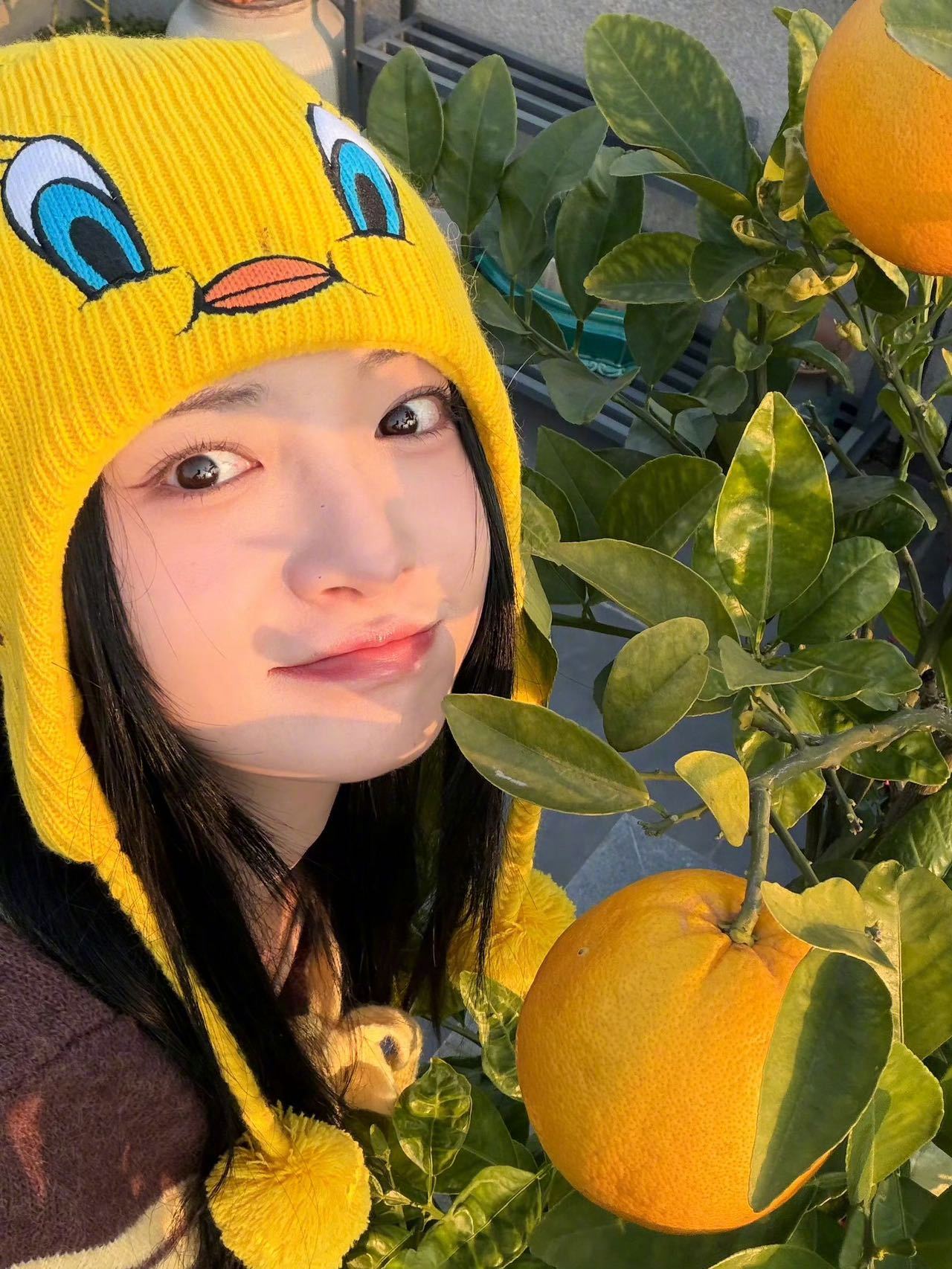 周洁琼白色情人节直播被周洁琼直播狠狠治愈！一边深耕新剧拍摄，一边陪伴粉丝，十周年