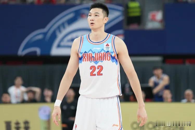 新疆男篮与辽宁男篮的总决赛第三场将于5月20日晚在新疆男篮主场进行。据新疆媒体巴