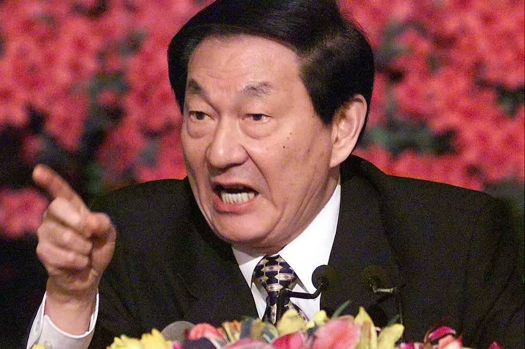 朱镕基同志逝世热点解读 “不管前面是地雷阵还是万丈深渊，我都将一往无前，义无反顾
