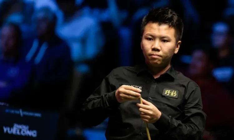 力克“巫师”强势晋级斯诺克英锦赛8强，周跃龙6-3希金斯，丁俊晖之后又1进入到8