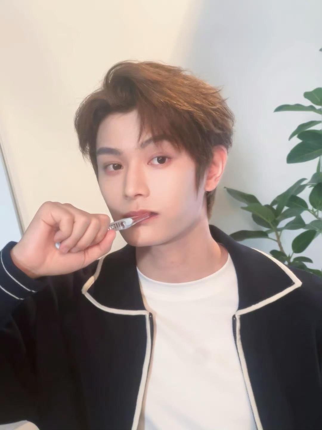 丁禹兮live侧拍状态丁禹兮工作花絮live6宫格live侧拍状态超级无敌好美人