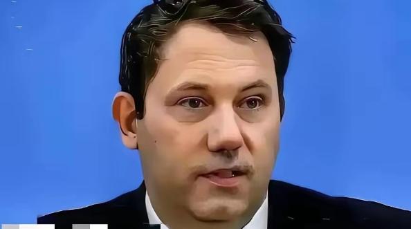 果不其然。
德国财政部长克林拜尔突然宣布了：如果德国车厂还以为可以继续依赖柴油和