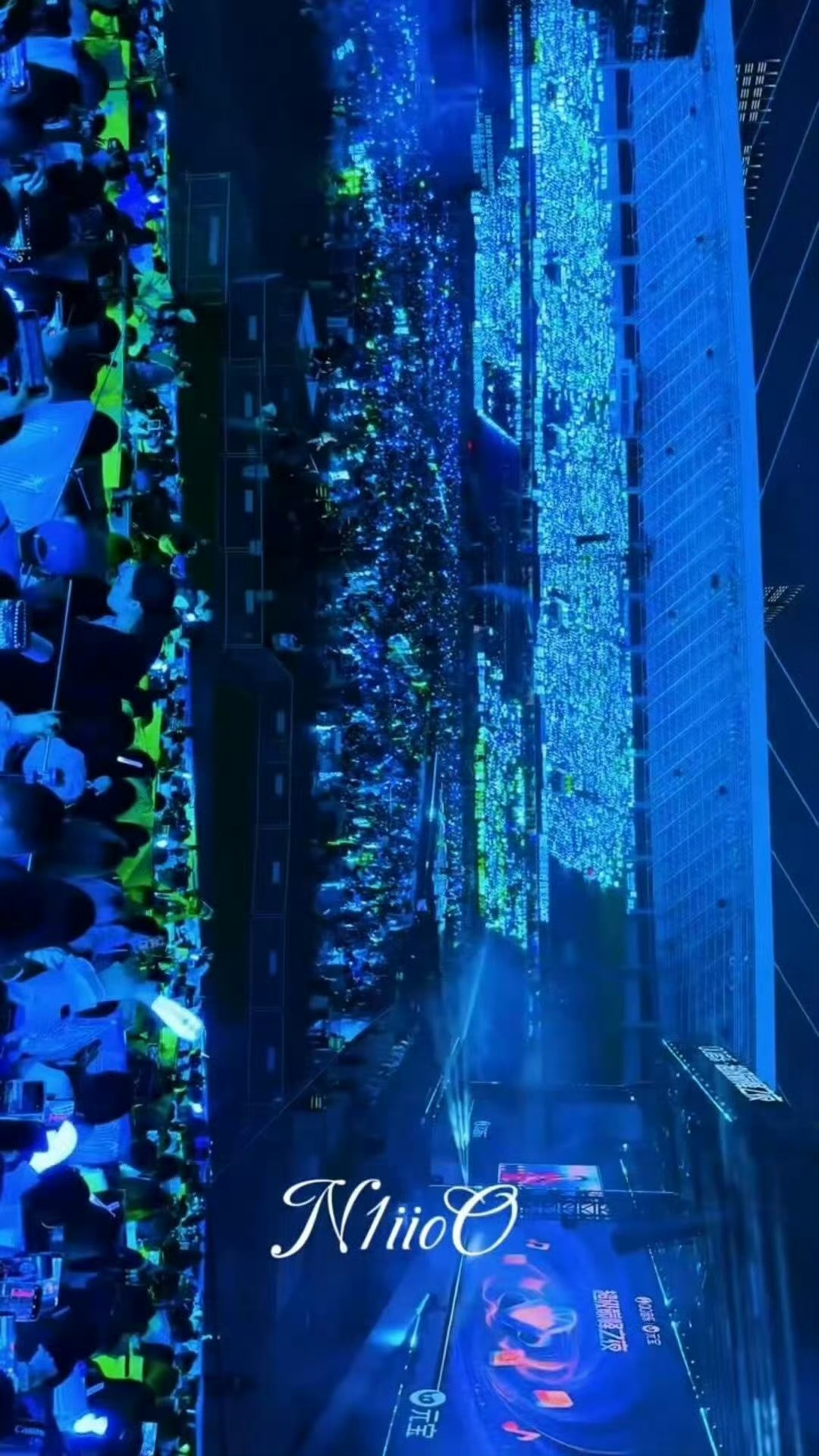 王俊凯家这个蓝海太夯了QQ音乐巅峰之夜红毯