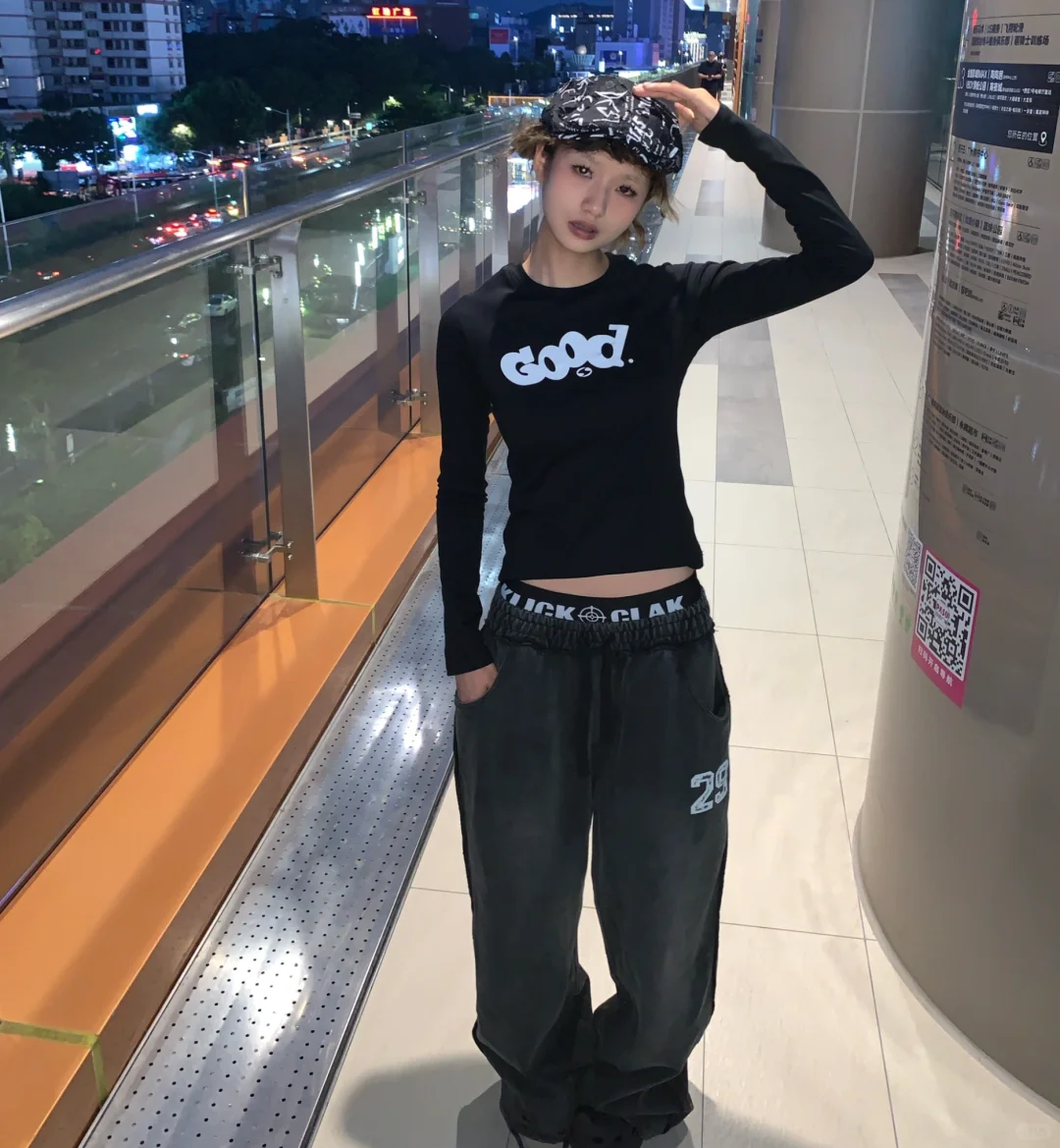 拍不了好看照的很大原因就是不会摆pose 往