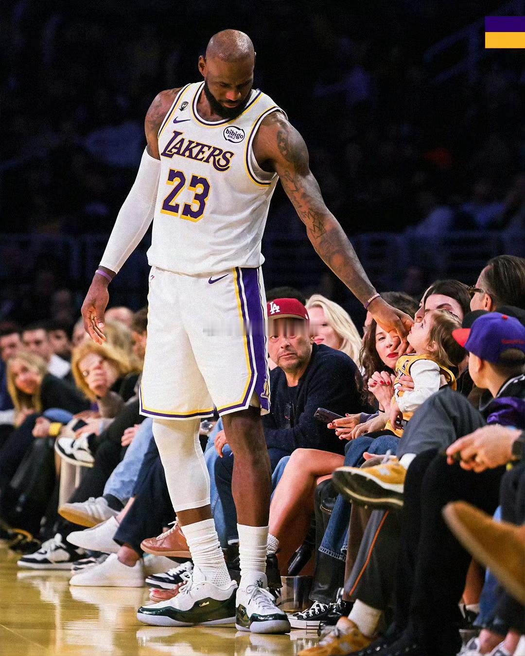 詹姆斯连续21年入选全明星首发纪录终结总有一天会断的 