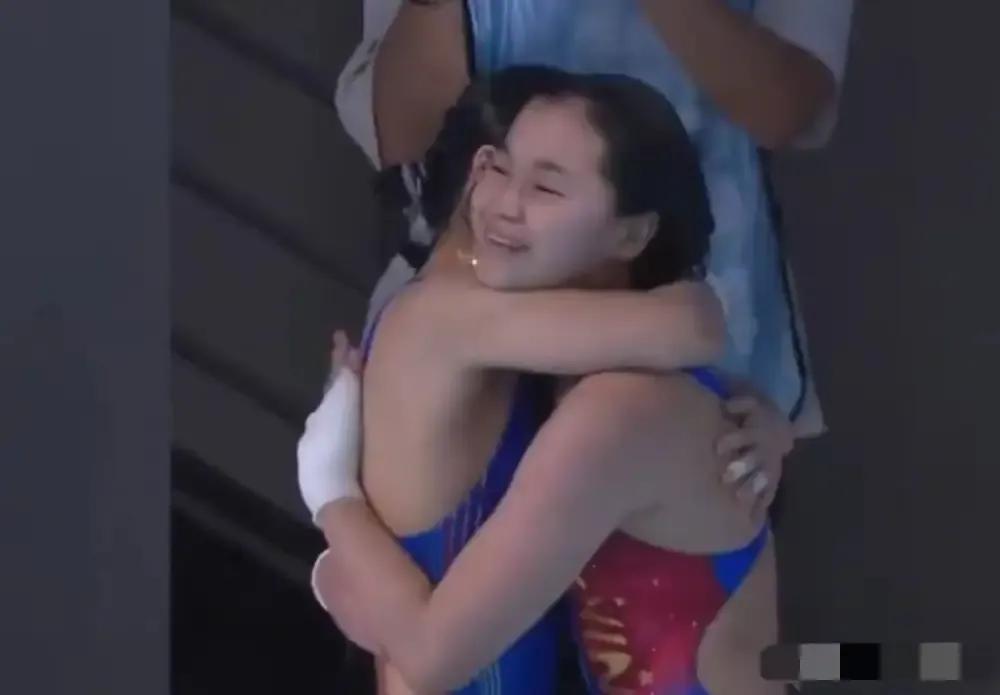 全红婵复出首秀夺冠，打了多少人的脸！
全红婵没站在跳台上的这段时间，被许多人吐槽