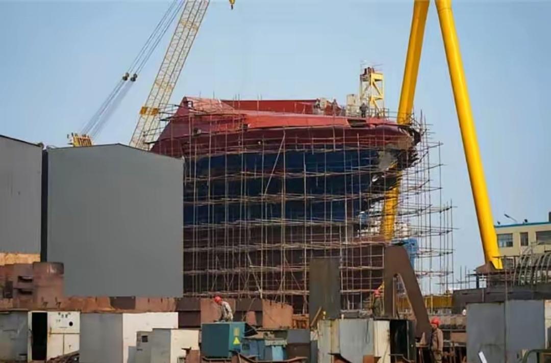 韩国外交部14日宣称，将与中国进行沟通，以降低中国针对造船商韩华海洋旗下美国相关