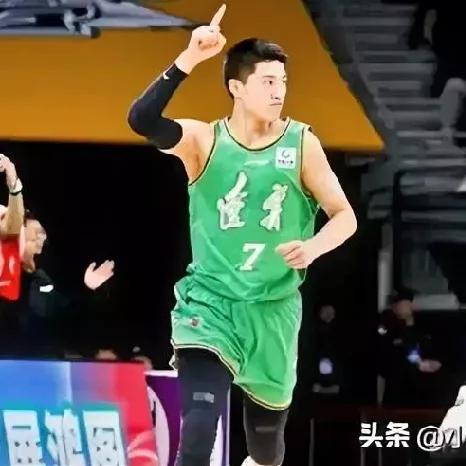 说实话，这个赛季虽然结束了，但我认为这个赛季最失意的的球员应该是“赵率舟了！
为