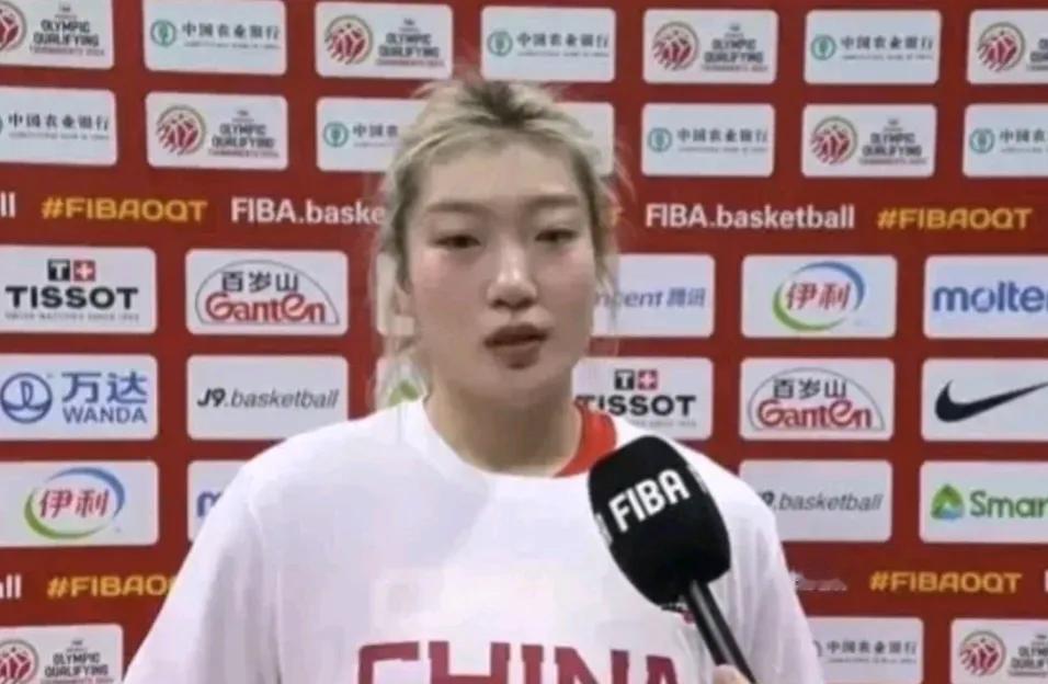 女篮热身中国队76:93法国队，赛后李梦三句话发言说出失利原因:

1、这场比赛
