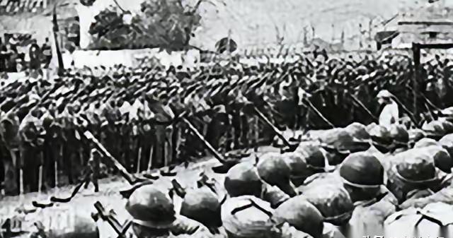 1948年长春十万大军集体放下武器，原因不是打光了子弹，而是发现仓库里藏着的那个