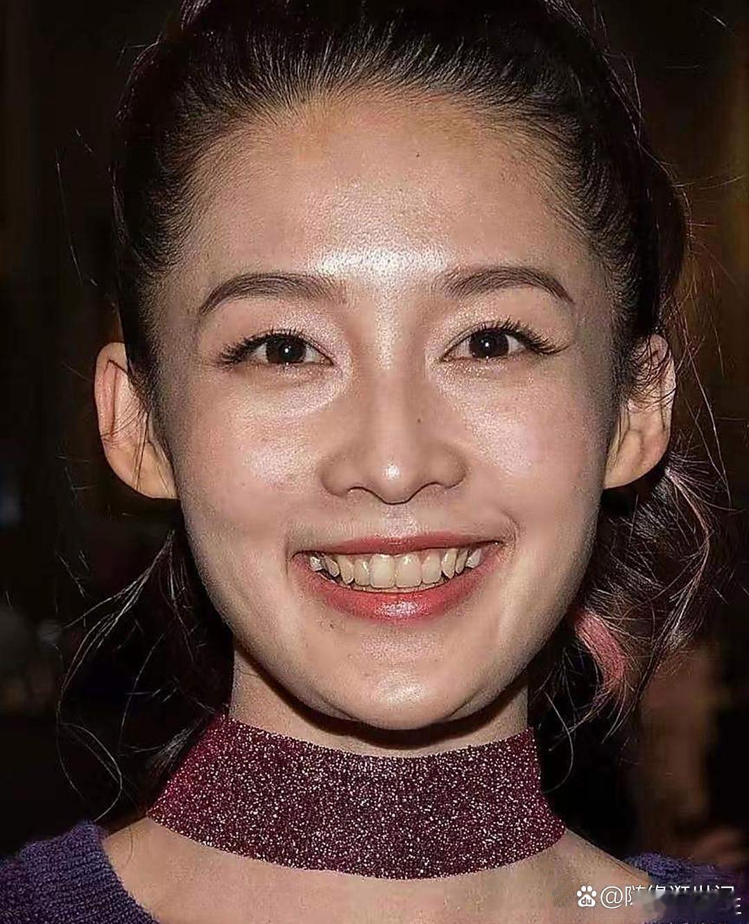 李沁无美颜生图，没了美颜和滤镜，这真实颜值你给打几分？ ​​​