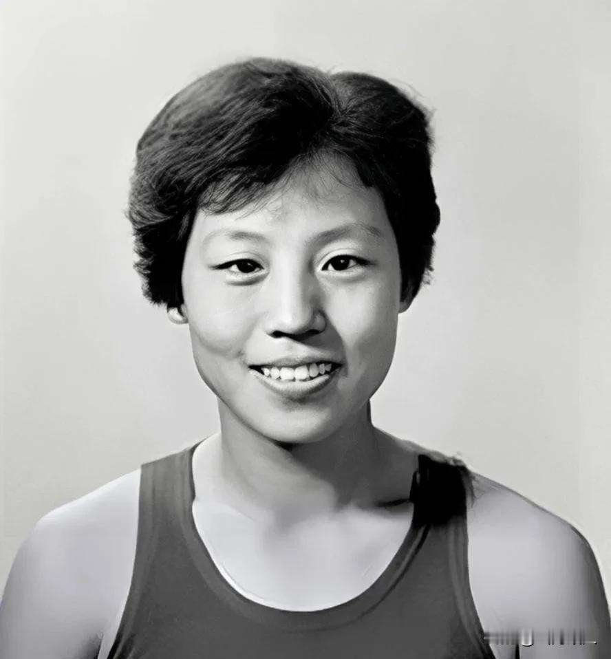 曝“破世界记录的第一个中国女选手”郑凤荣去世，臧金生透露具体细节，追悼会定在八宝