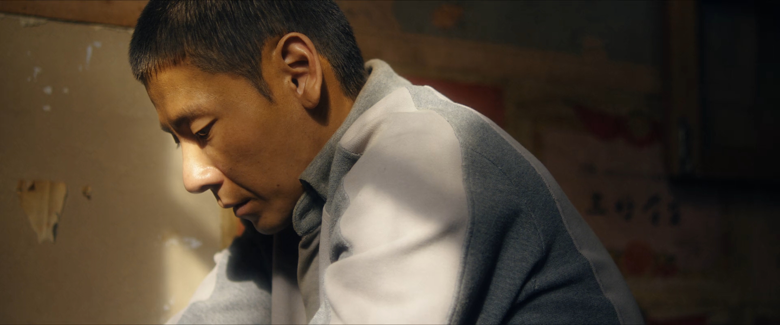 蒋奇明新剧最窝囊的一集  我们的窝囊废赛道又增添了一名成员了！蒋奇明这一次的角色