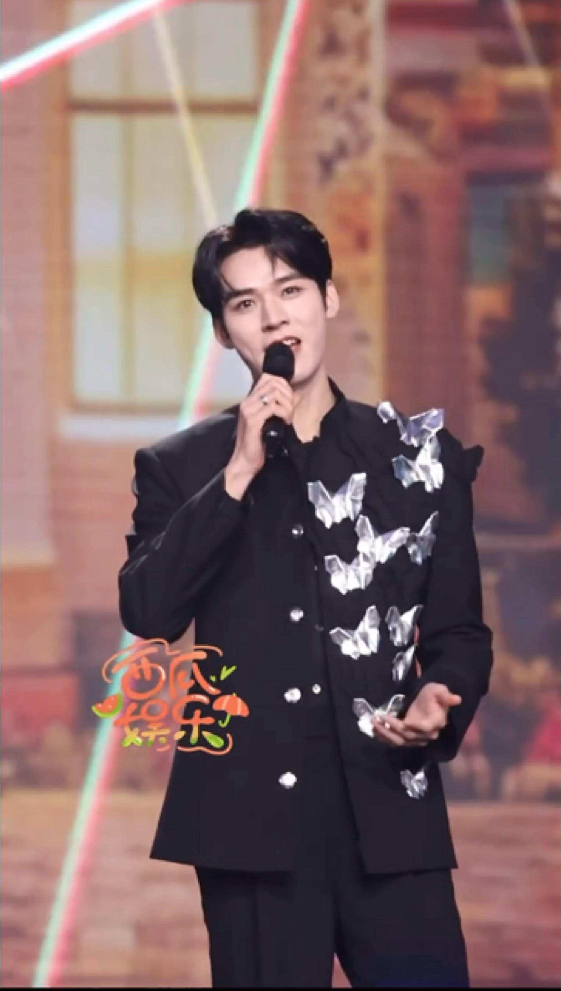 龚俊百花迎春路透，百灵鸟又唱歌了😁 