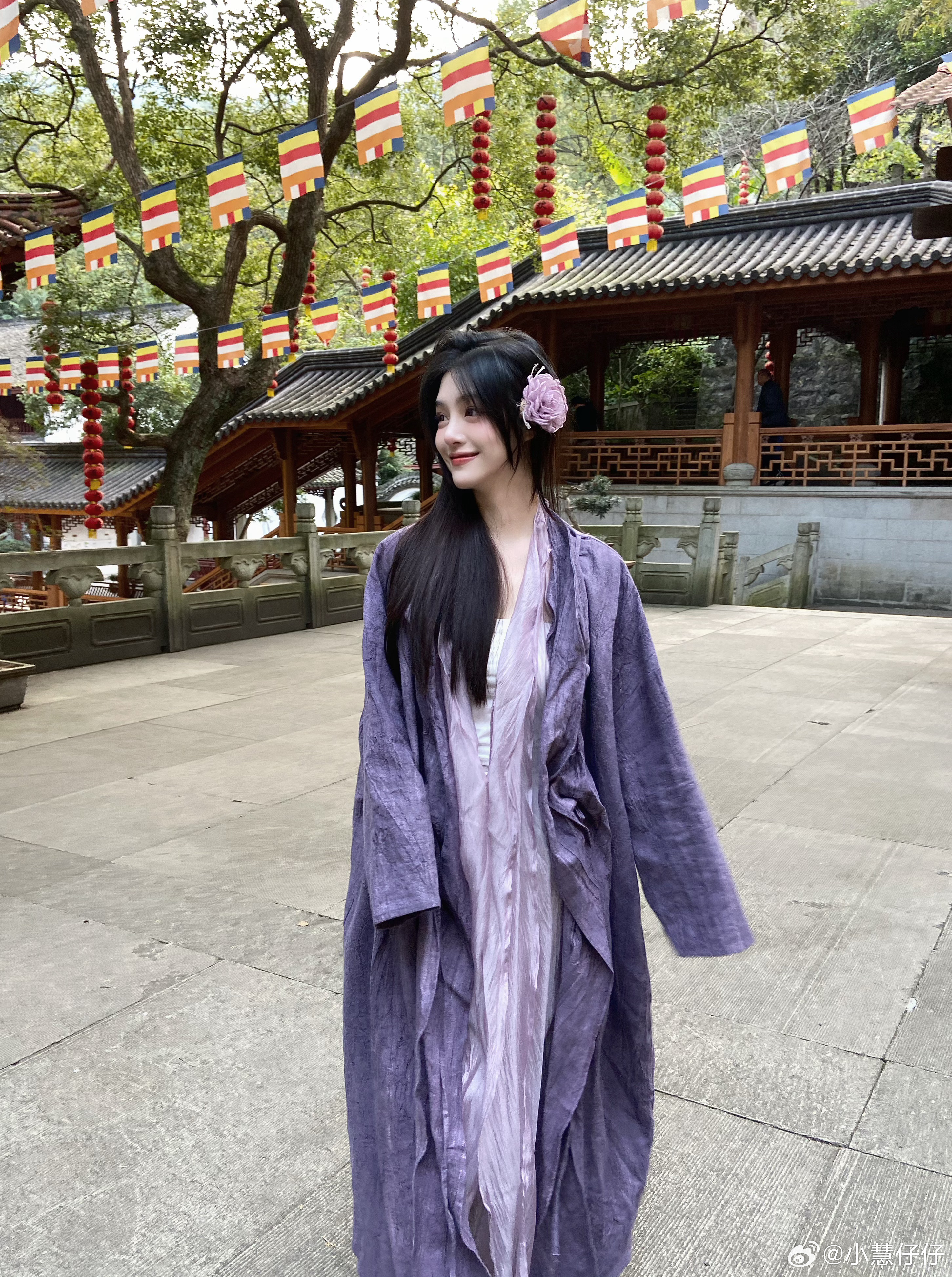 看取莲花净 应知不染心 ​​​