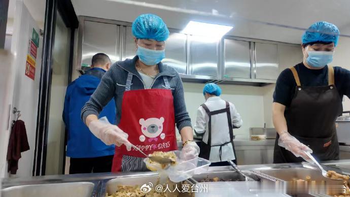 丽水青田原居养老模式让爱不缺席父母在家是否能安享晚年，是每个在外游子心中的牵挂。