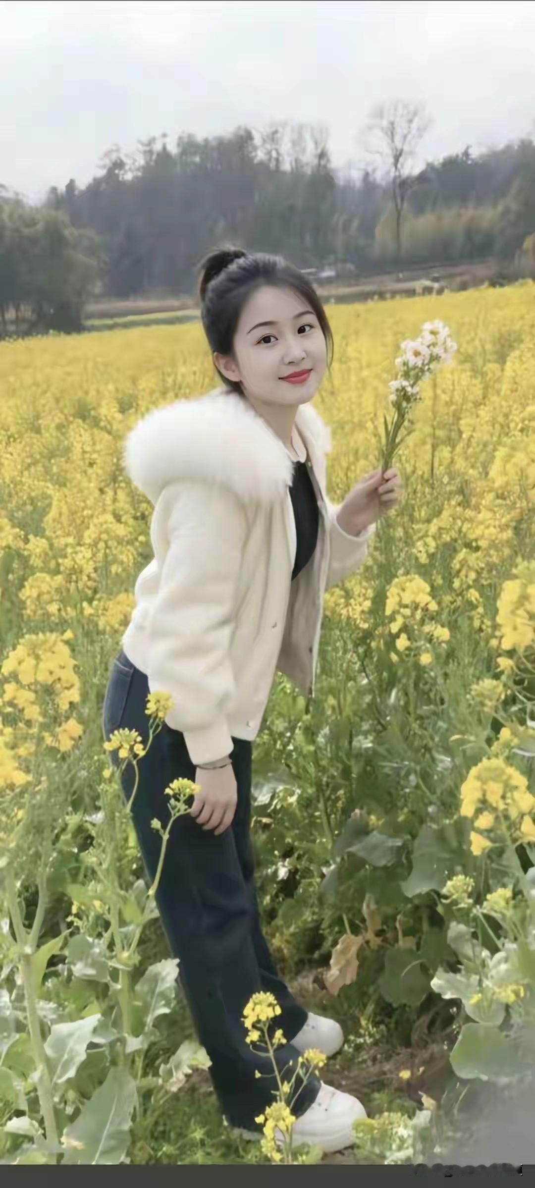 婚姻是两个人签下的长期合伙协议，用责任与包容共担风险，在琐碎中兑现爱的承诺。