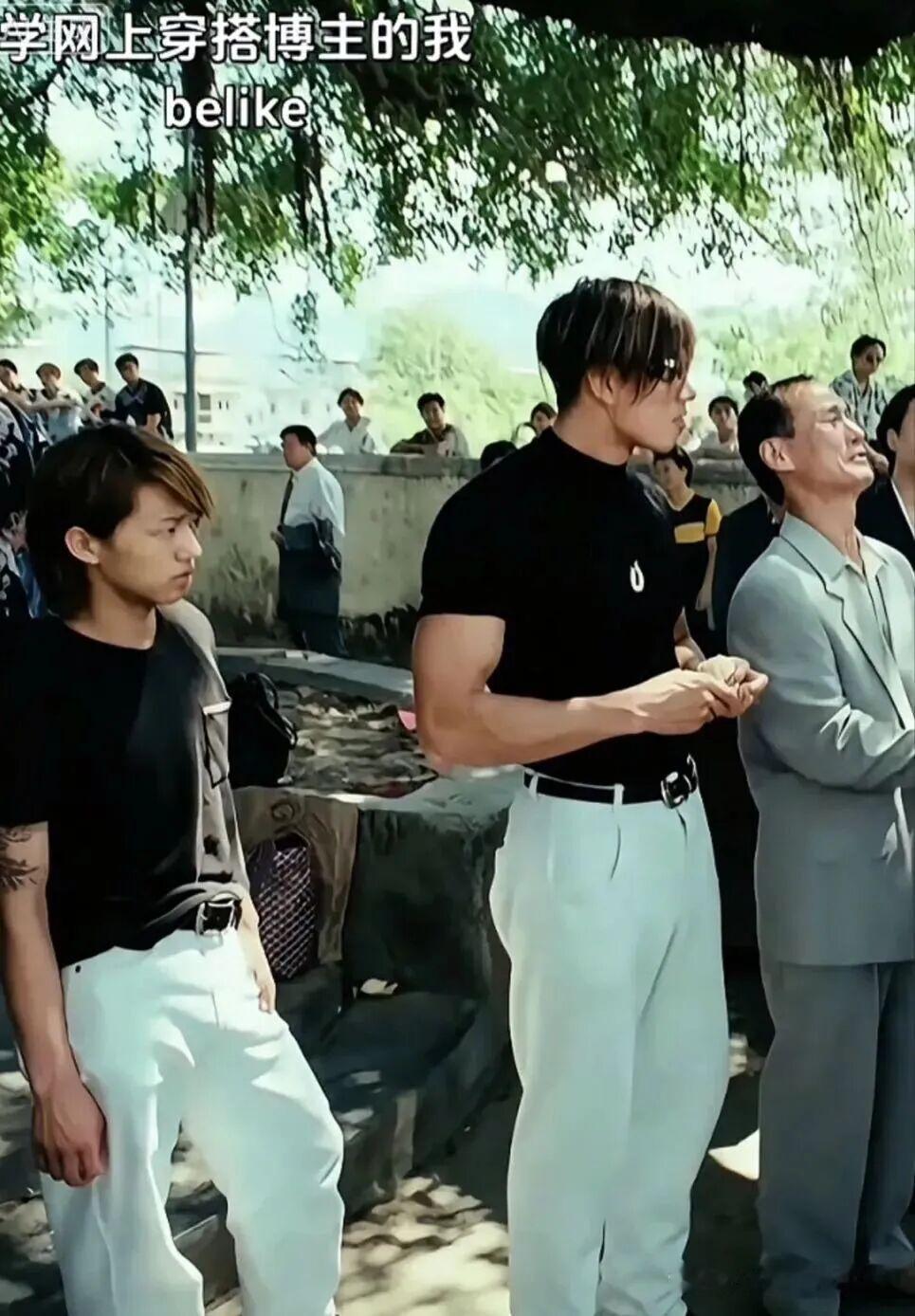 穿衣好看最重要的是身材比例！ ​​​