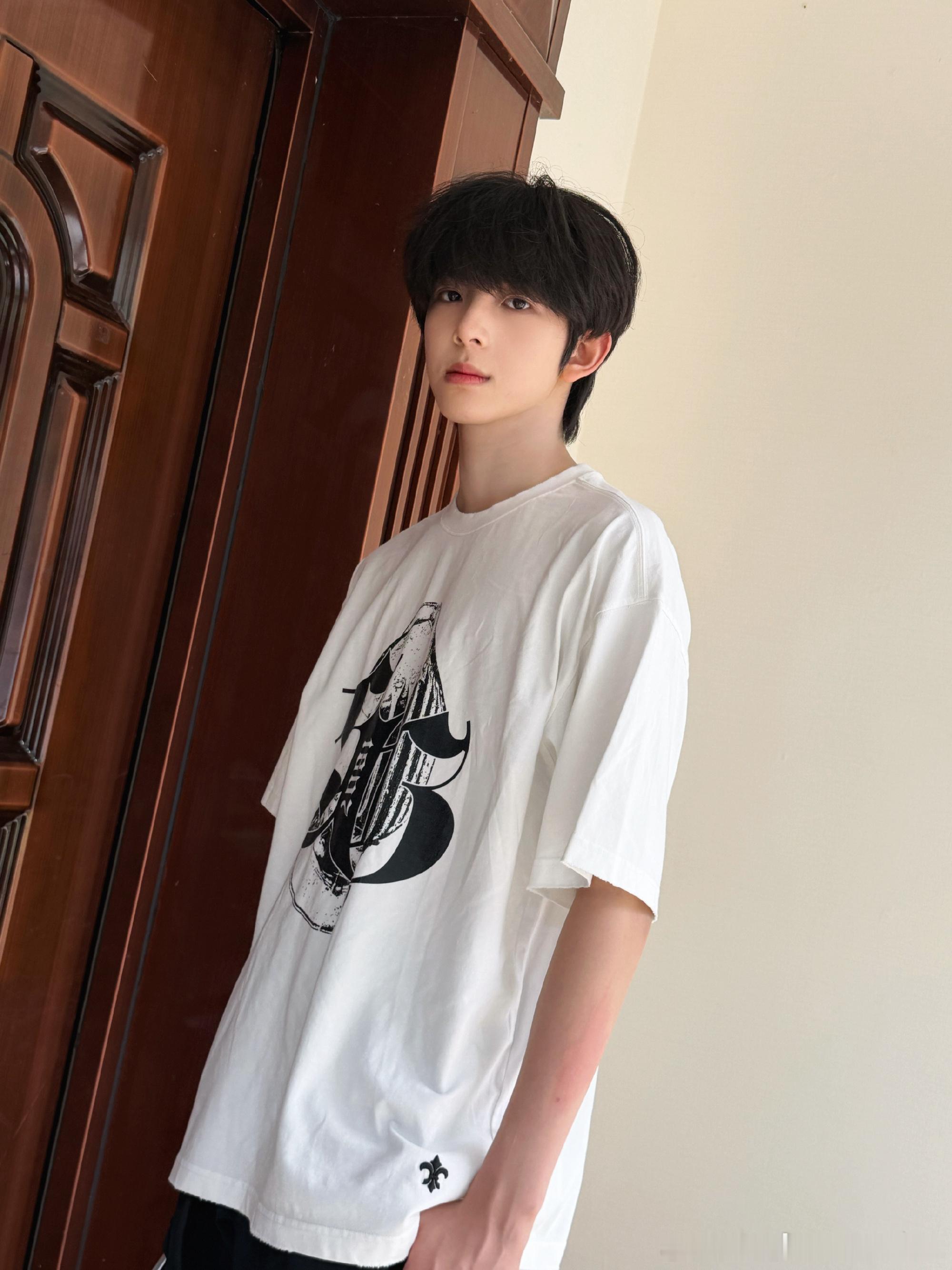 王橹杰陈浚铭双人选曲虚拟好期待这个小歌担的表现！五公我们一起来看吧！