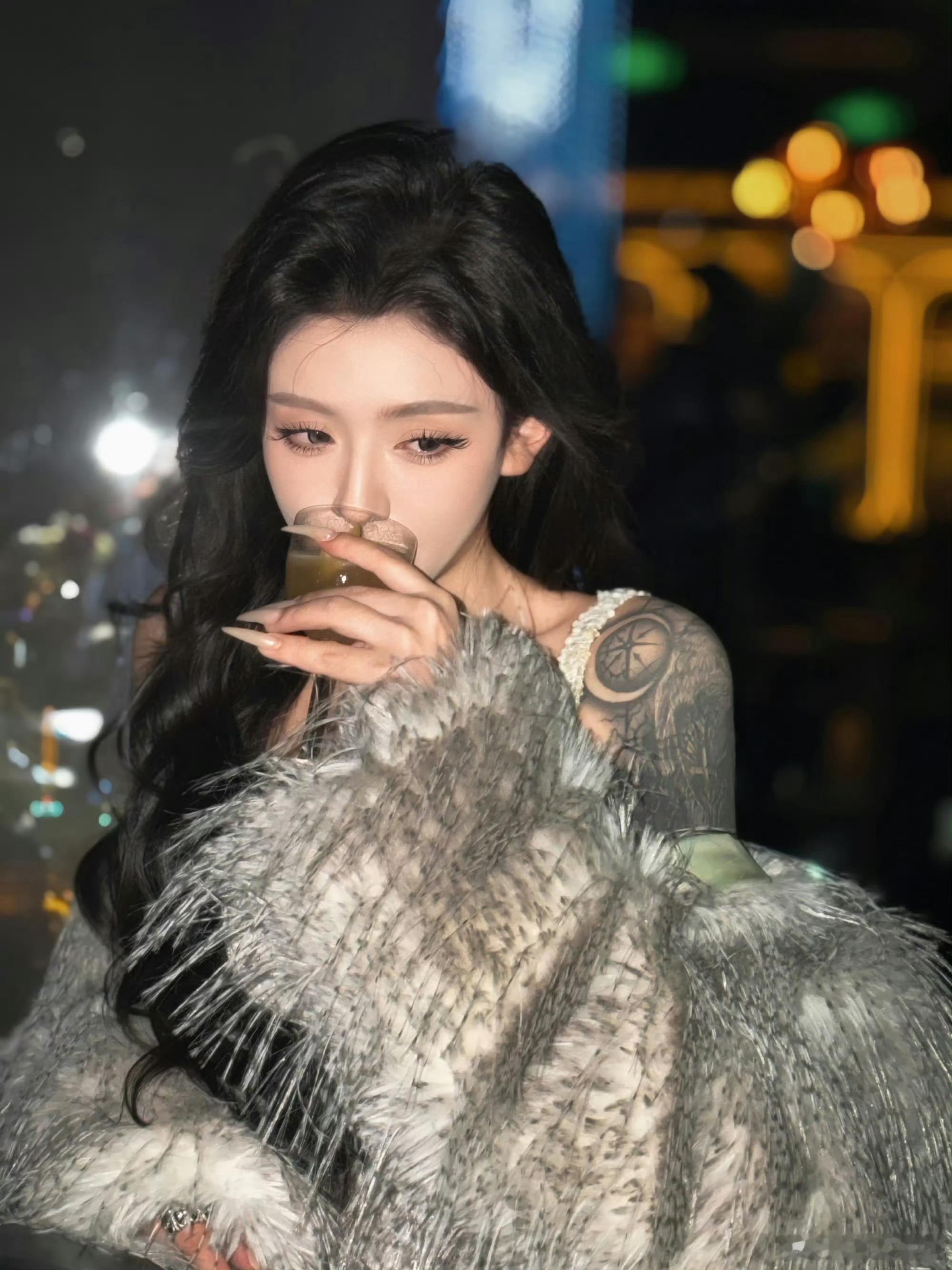 说唱女DJ上恋综没人选心动双重奏 说唱DJ的气场放恋综有点超前，妈妈们没接住，K