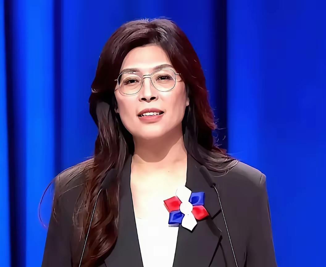 如今的国民党在台湾地区究竟处于一个什么样的位置？说句实话，它就是个在野党。
 