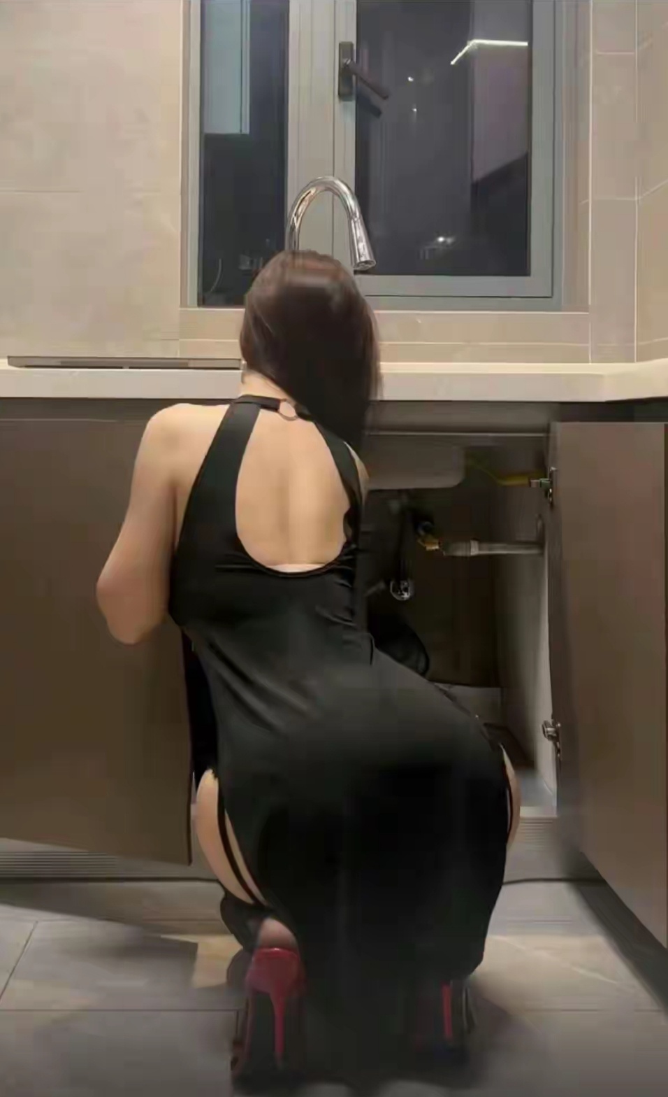 想看的赶紧吧：马刺vs湖人所有🏀⚽比赛都可以看！想看👉🏻 网页链接（复制到