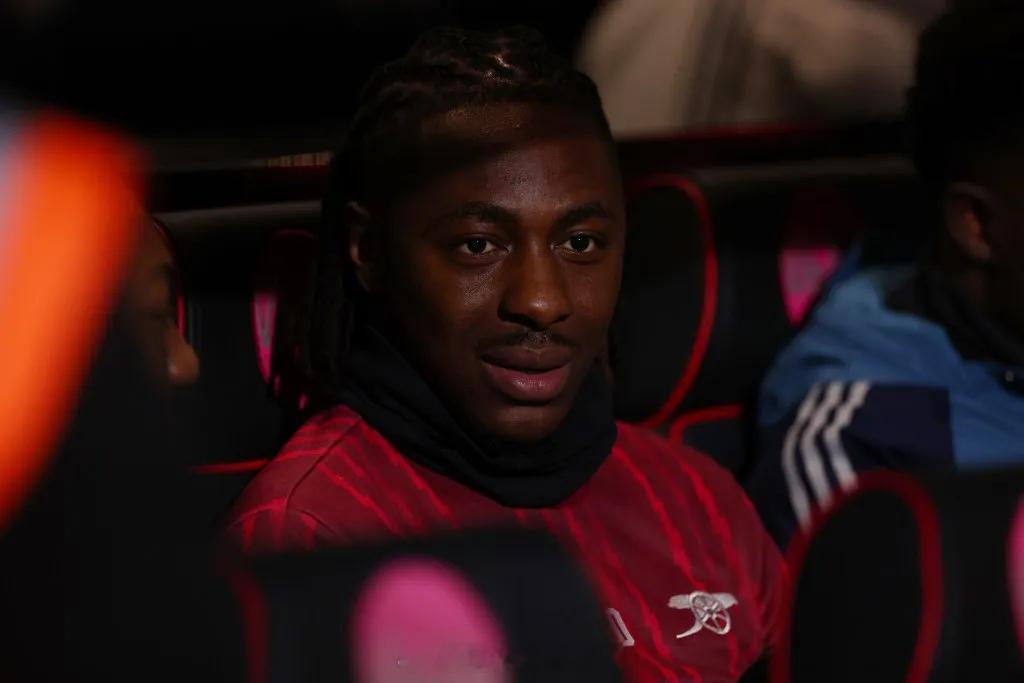 阿森纳 自厄德高复出以来，埃泽在阿森纳出战的10场英超比赛中只获得了226分钟的