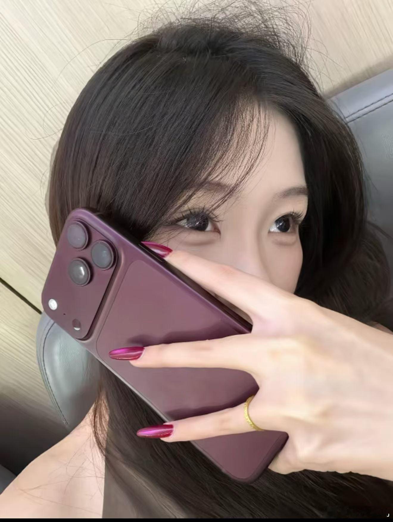 一个18顶半边脸大iPhone18Pro新故障 ​​​​